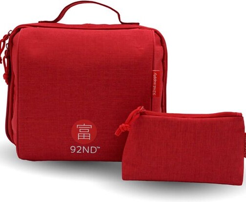 92ND.SUPPLY - Toilettas - Rood- Toilettas ophangen - Incl. Gratis make-up tasje